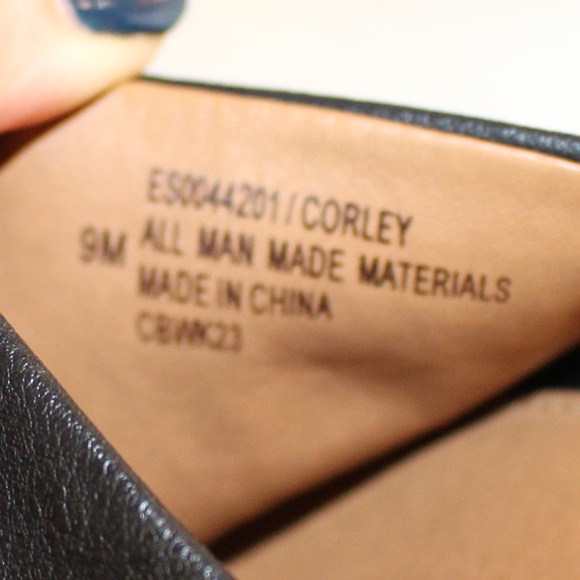 EuroSoft by Sofft, black Corley open toe slide sandals - Picture 12 of 12